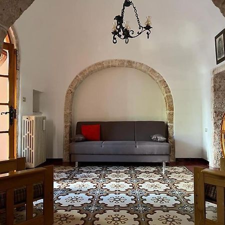 Il Trullo Dei Nonni Villa Locorotondo Bagian luar foto